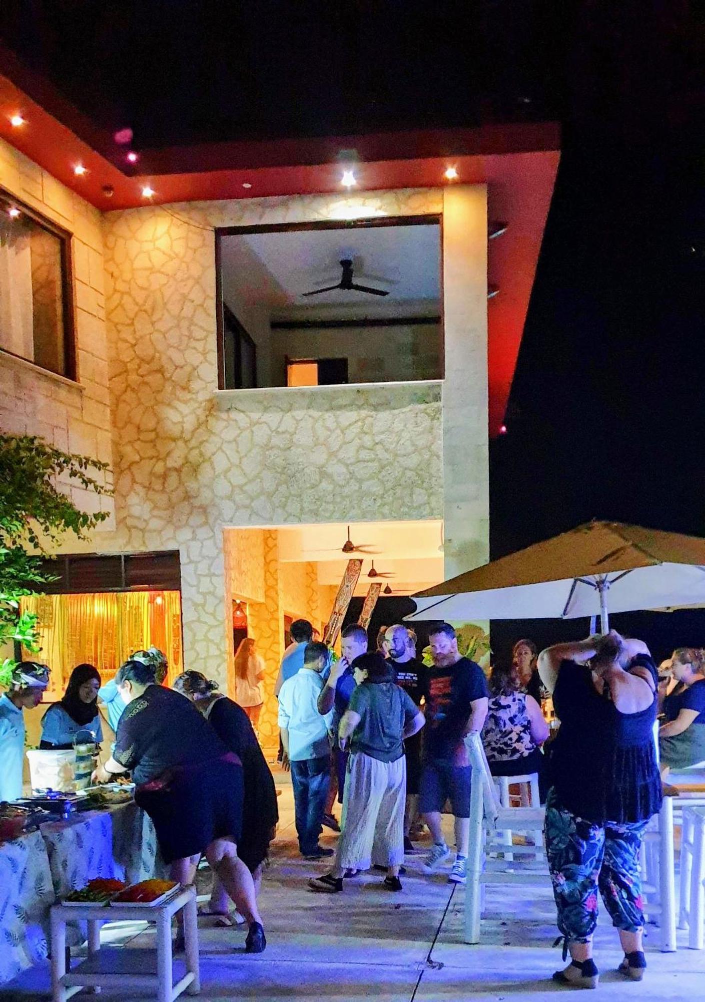 Villa Umbrella Lombok Senggigi Exterior foto